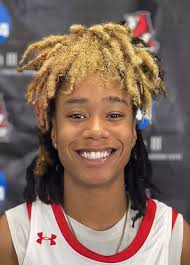 Amanda Mclendon's Instagram, Twitter & Facebook