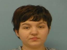 Amber Darrow's Instagram, Twitter & Facebook