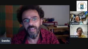 Experiência musical auxiliando na captação de som direto