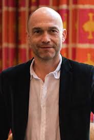 The 4 Signs of Founder-Market Fit