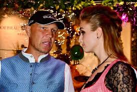 Was die wenigsten von axel schulz wissen, ist, dass nach seiner familie und dem boxen axel eine 3. Bergfest Hofbrau Wiesn Madlwiesn Mit Axel Schulz Micaela Schafer