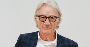 Review: An Audience with Sir Paul Smith at Nottingham Playhouse