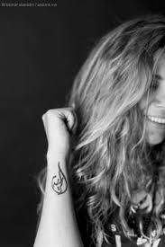 الحرية freedom arabische kalligraphie tattoo arabische schrift tattoo kalligraphie tattoo