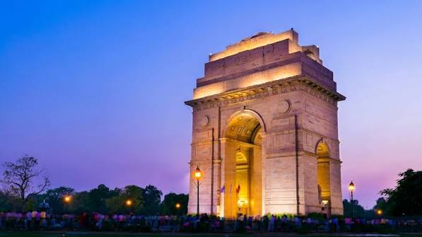Explore the India Gate in Delhi | Incredible India