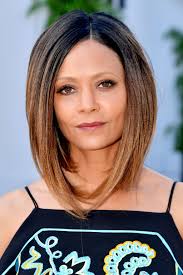 Layered straight bob high-quality Cinosural International