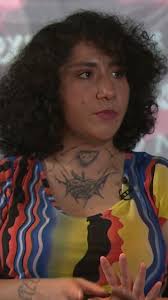 Cómo es ser un transeúnte con discapacidad visual en una ciudad como  Bogotá? Sharon Ordóñez y David Díaz, directora y diseñador sonoro del  cortometraje "Transeúntes", platicaron con el equipo del #Veintidós sobre