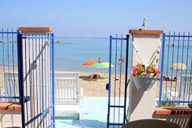 Questo sito nasce dall'esigenza di molte persone di trovare la propria casa al mare, ognuno con un'esigenza diversa. Vendita Case E Immobili A Capo D Orlando Me