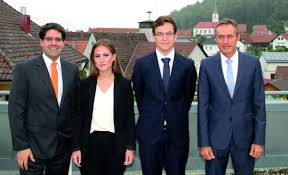 Das Starke Herz Schwabens Raiffeisenbank Schwaben Mitte Begrusst Neue Azubis Raiffeisenbank Schwaben Mitte Eg