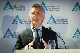 Mauricio macri asumió la presidencia de argentina el 10 de diciembre, poniendo fin a 12 años de gobierno kirchnerista. Mauricio Macri Amerika21
