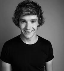 Imagine Eddie Catching You With Your Glasses On!!!