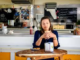 „Sturm der Liebe“ in der ARD: Maxi erwischt Henry mit anderer Frau