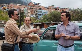 Luis gnecco cuyo nombre completo es luis enrique gnecco dessy. Paulina Garcia Y Luis Gnecco Los Chilenos Presentes En Narcos De Netflix Applauss Com