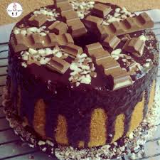 Check spelling or type a new query. Fluffosa Alla Vaniglia Con Glassa Al Cioccolato Fondente E Barrette Di Cioccolato La Mia Chiffon Cake Per I Piu Golosi Delizie Confidenze