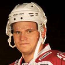 Rosenheim: Max Renner bleibt bei den Starbulls Rosenheim