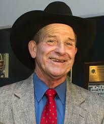 Football, rodeo cowboy Garrison dies at 79