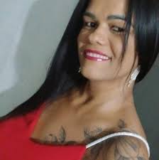 Não empresto dinheiro para sua melhor amiga por medo de perdê-la...