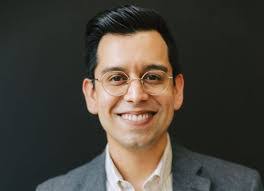 Richard Tully's Instagram, Twitter & Facebook