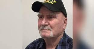 Jennifer Threet's Instagram, Twitter & Facebook