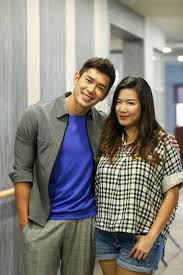 Lu rui en, better known by her stage name rui en, is a singaporean actress and was named as one of the seven princesses of mediacorp in 2006. Chitchat Fat Actress Rui En Scream At Cockroach For 1 Minute Sam S Alfresco Coffee