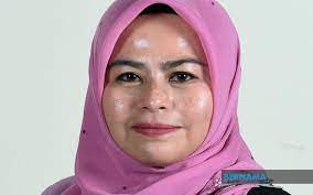 Born 7 november 1967) is a malaysian politician from the united malays national organisation (umno), a component party of barisan nasional (bn) coalition which is aligned with perikatan nasional (pn) coalition. Bernama Noraini Resigns As Pac Chairman Following Appointment As Minister