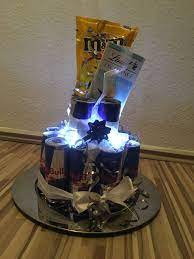 Redbull Torte Mit Led Susses Selbstgemachte Geschenke Geburtstag Geschenke Selbstgemachte Geschenke