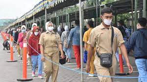 Check spelling or type a new query. Wabah Corona Mengganas Perusahaan Mie Di Gresik Tetap Jalankan Produksi Suara Jatim