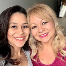 Kelly Starkey's Instagram, Twitter & Facebook