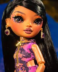 It took me so long to find a way to photograph this doll mainly because I  wasn't sure