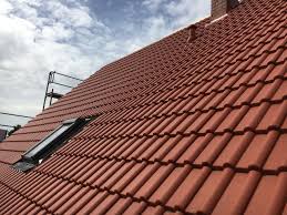Alle produkte der serie finkenberger pfanne von nelskamp bei bausep.de günstig online kaufen kauf auf rechnung schnelle lieferung. Betondachstein Nelskamp Finkenberger Pfanne 2 Eubu Dach Und Fassade