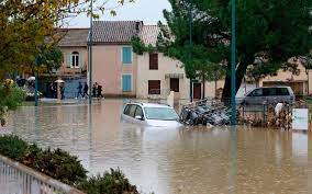 Pendant tout l'été, la préfecture du var publie la carte des risques d'incendie dans les massifs forestiers varois. Intemperies Dans Le Sud Est 2019 Est Exceptionnelle En Termes D Intensite Le Parisien
