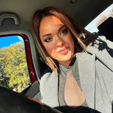 Lorena Arrés Serrano