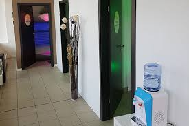 Ehe sie einen langen weg machen, informieren sie sich am besten auf der website der bank über die aktuellen zeiten. No 1 Sun Beauty Solarium Und Sonnenstudio Fellbach