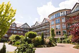 Town & country baut qualitativ hochwertige und energiesparende 2005 wurde am blauen see eine wasserskianlage gebaut, die das sportangebot noch ausweitet. Haus Der Ruhe Das Pflegeheim In Garbsen Meyenfeld