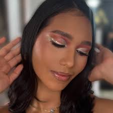 Andrea Arias Makeup Studio (@andreaariasmakeupstudio) • Instagram photos  and videos