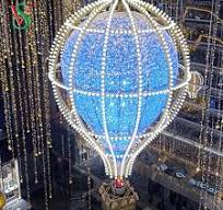 Factory Customized Christmas Decoration 3D Lighted Hot Air Balloon Motif Lights for Shopping Mall Lobby Decoration