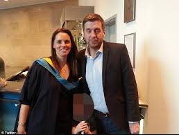 Dec 03, 2020 · you may have reached this page because the site or link you have tried to access no longer exists. Dan Walker Leads Messages To Bbc Colleague Mark Chapman After His Wife Tragically Dies Aged 44 Daily Mail Online