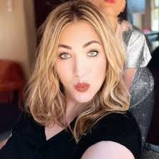 Rhonda Dukes's Instagram, Twitter & Facebook