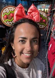 That feeling when you're waiting to board for Disney