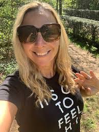 Nan White's Instagram, Twitter & Facebook