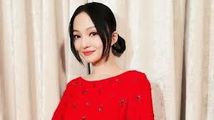 Translation of '如河 (rú hé)' by angela chang (張韶涵) from chinese to english. å¼µéŸ¶æ¶µç™»ç¯€ç›®é«˜æ­Œé­æŠ–éŸ³ç¶²ç´…æ‰¹æ²¹è†©