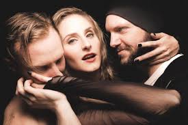 Amanda Horvath: Credits, Bio, News & More