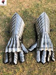 Medieval Gauntlets ( Silver ) 