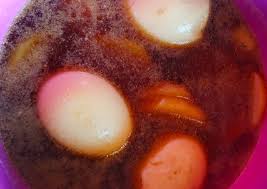 Assalamualaikum jumpa lagi yc di channel resep bunda tika kali ini saya akan berbagi resep opor telur puyuh super enak. Resep Semur Telur Kentang Praktis Yang Mudah Sedap Resepmasakan Web Id