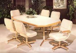 Chromcraft Furniture At It S Finest This Comfortable Swivel Tilt Caster Set Has A Durable Laminate Table Top And Dinette Sets Dinette Tables Table And Chairs