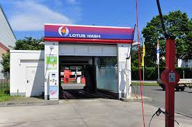 Before finding a nearest car wash shop first you have to think about which type of car washing service you want to avail. How To Use A Drive Through Car Wash For The First Time