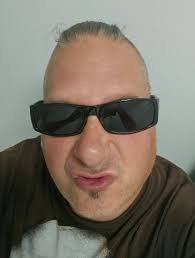 WHO AM I DAY 1 I was born in 1947 and I'm a British Rock/Pop Guitarist and  singer.