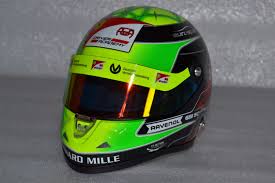 Michael schumacher helmet ferrari f1 world champion 2000 1/2 167,98 € * new michael schumacher final helmet gp formel 1 2012 1/4 58,74 € * mick schumacher miniature helmet 2020 1/4 58,74 € * mick schumacher miniature helmet 2020 1/2 117,56 € * lewis hamilton miniature helmet styrian gp 2020 1/2 117,56 € * kimi räikkönen miniature. Mick Schumacher Prema Racing Helmet F2 2019 Season Schuberth Helmet 2019 Season Frisianmodelcarshop Formula Racing Bell Mini Helmets