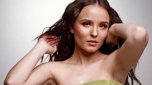 Todos os dias nós adicionamos os melhores filmes para adultos. Com Batidas E Ritmo Ao Estilo Night Club Larissa Manoela Lanca Primeiro Single E Clipe De Seu Novo Album Gazeta Do Cerrado