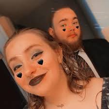 Relationship World added a new photo.