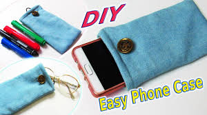 You can find the tutorial here. Diy Soft Phone Case Out Of Old Denim How To Sew Pencil Case Glasses Case Tutorial For Beginners Youtube
